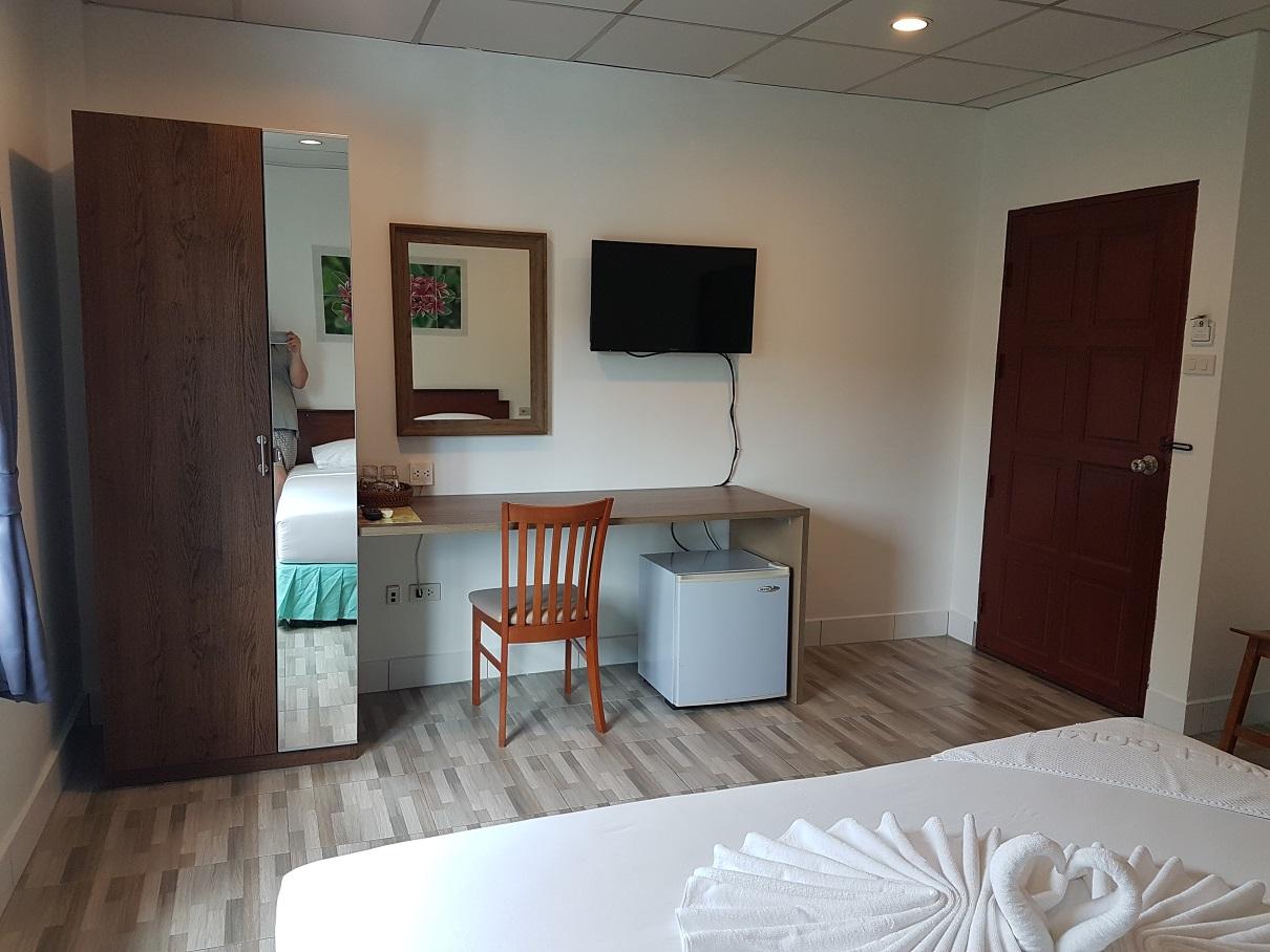 Welcome Inn Hotel @ Karon Beach. Single Room From Only 500 Baht Phuket Exterior photo